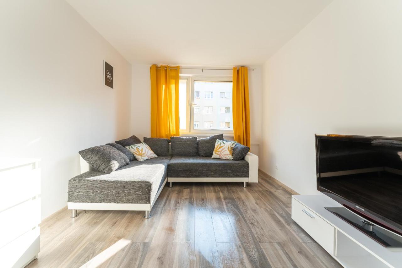 Tanie Spanie Skowronek - Pet Friendly - Przytulny 4 Osobowy - Space Apart Jelenia Góra Exterior foto